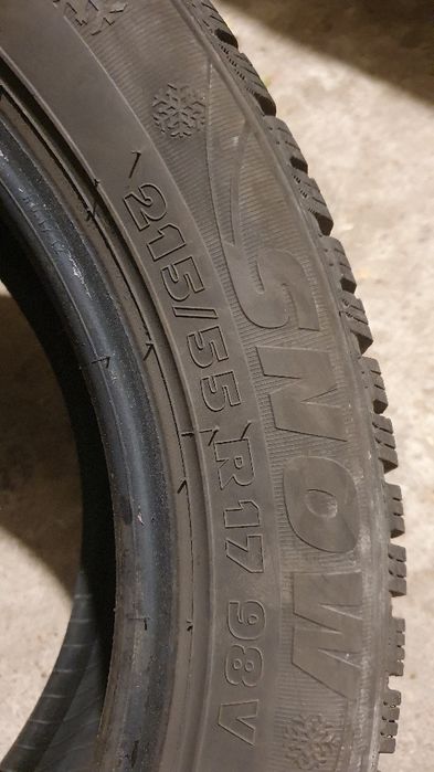 Sprzedam opone cormoran r17