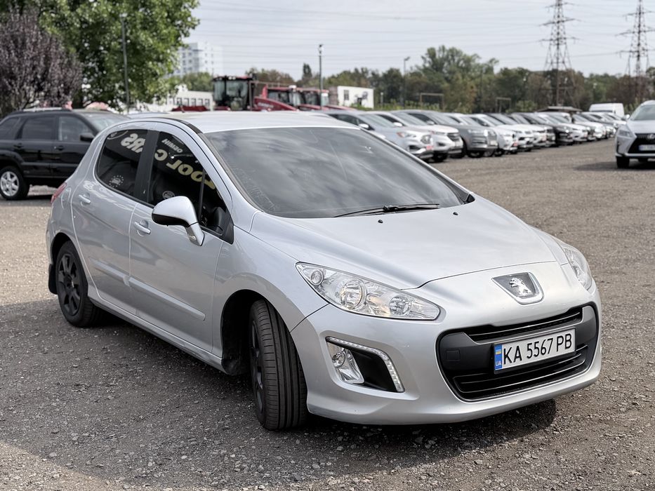 Peugeot 308 /2012 р/ Автомат
