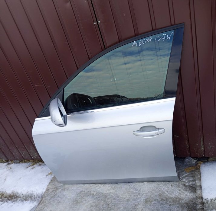 Drzwi Lewe Przednie przód AUDI A4 B8 LX7W