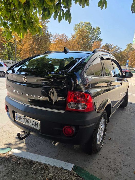 Продам ssangyong actyon 2012