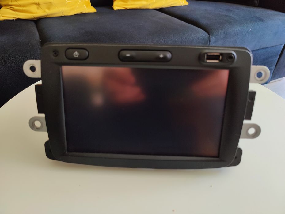 Radio oryginalne Renault Dacia Media Nav Evolution  z Pinem