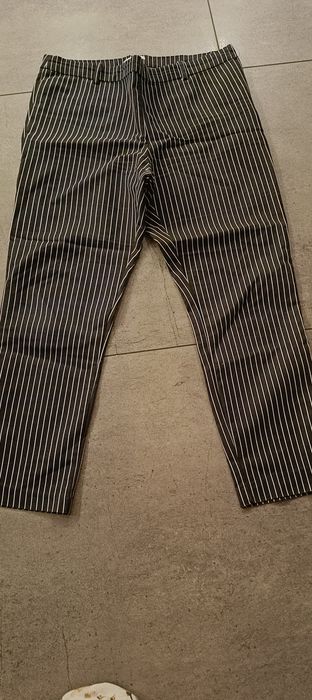 Spodnie 7/8 w paski, H&M, rozmiar 42