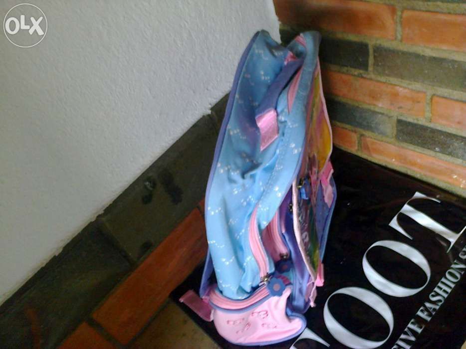 Mochila da Pantera Cor-de-Rosa Por Estrear