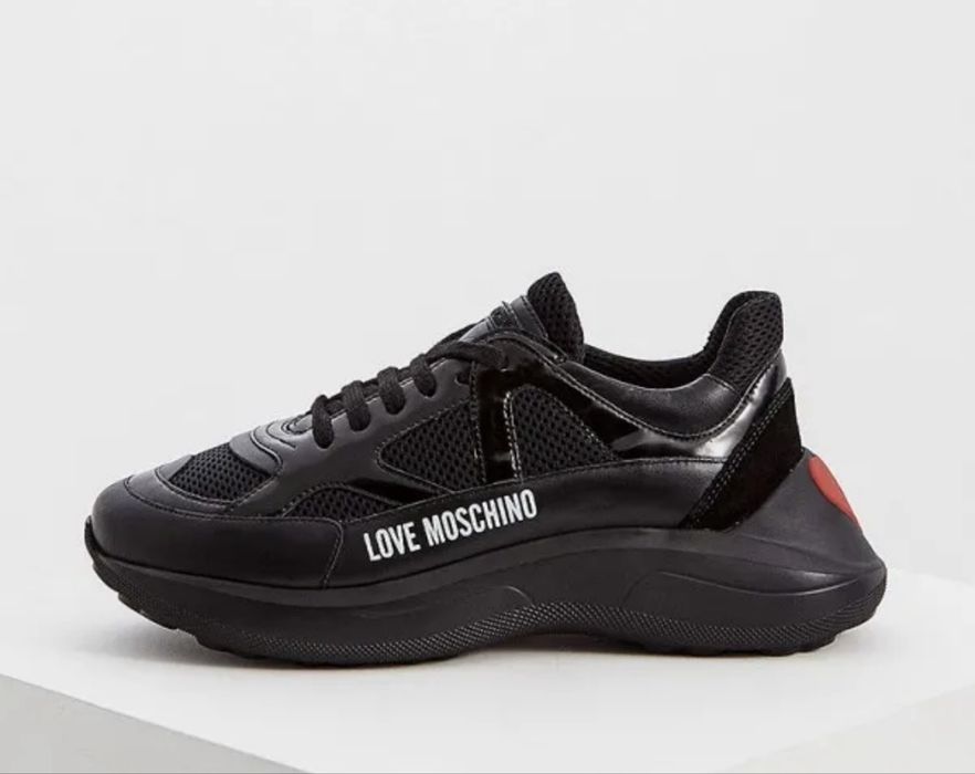 Кроссовки Moschino