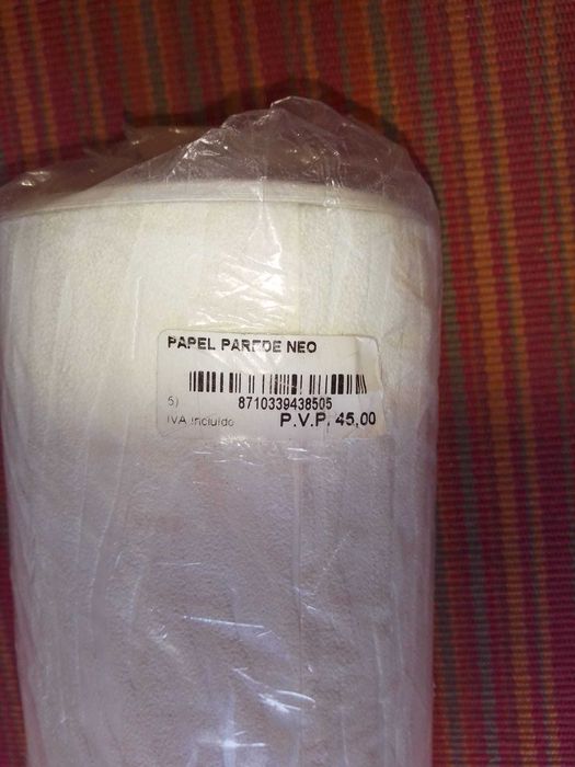 Conjunto de rolos de papel de parede