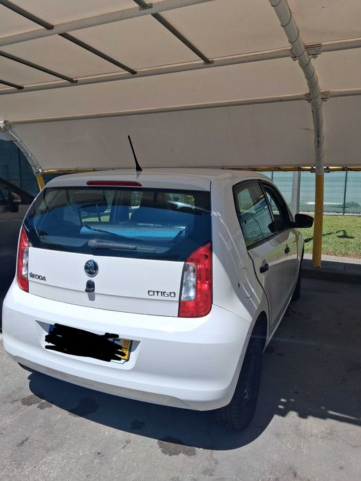 Vendo Skoda Citigo Active 2017 , 141 mil km, gasolina,  IUC e inspeção 2026 pagos. Não reservo!