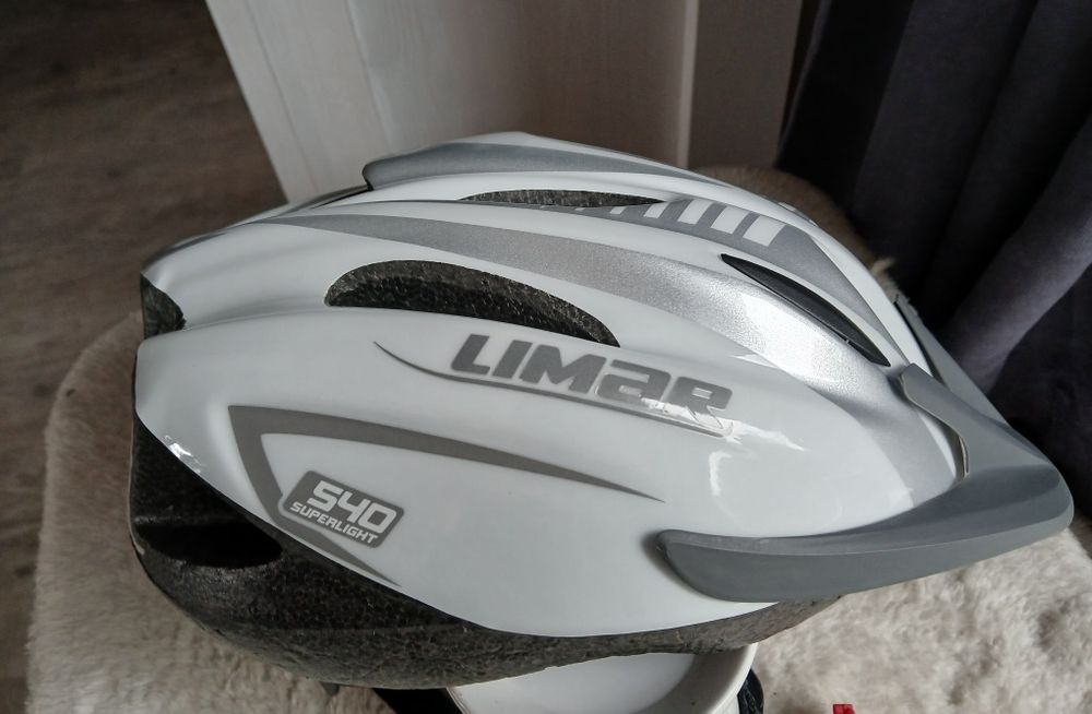 Kask ochronny na rower LIMAR 540 SUPERLIGHT
