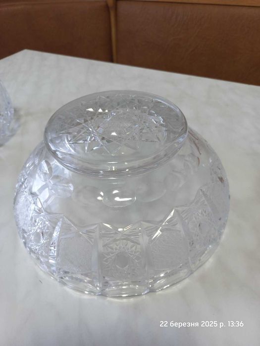 Хрустальная ваза. Подставка для торта.