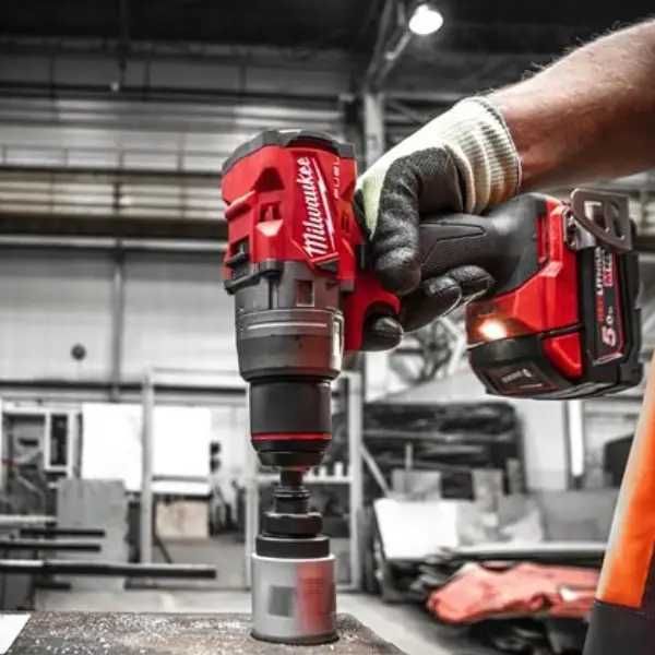 Berbequim Com Percussão M18 Fuel MilWaukee M18 FPD3-0