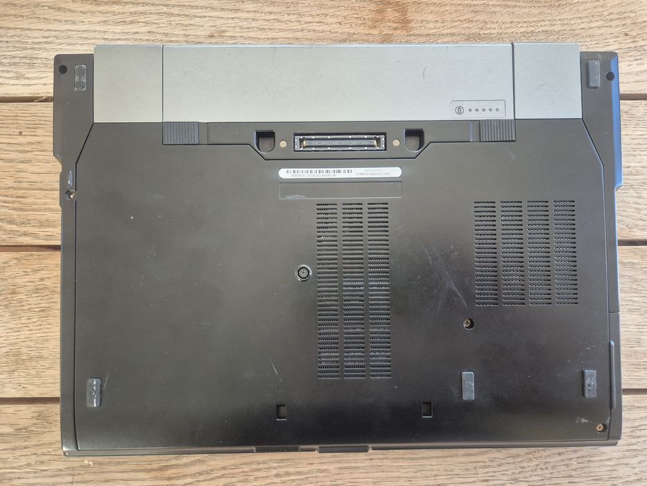 Dell Latitude e5410 4gb ram 500hdd i5 m520