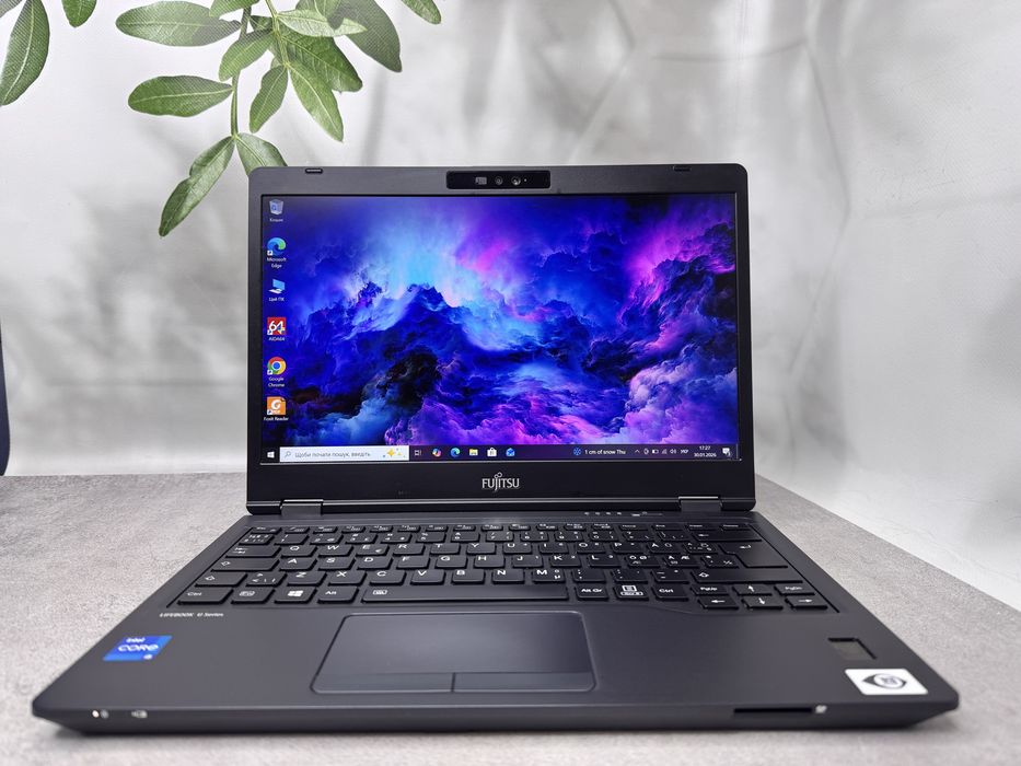 Ноутбук Fujitsu LifeBook U7311/i5-1135G7/8GB/256GB/FHD IPS/13.3