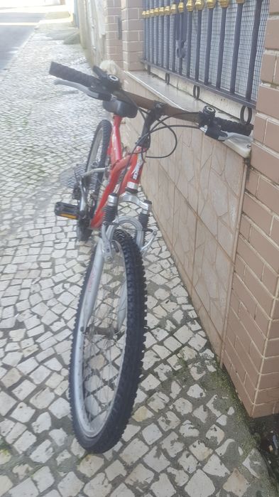 Bicicleta  roda  26  para  adultos