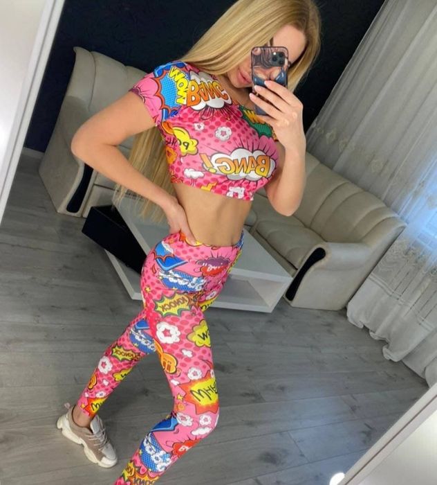 Костюм для фитнеса. Спортивный костюм