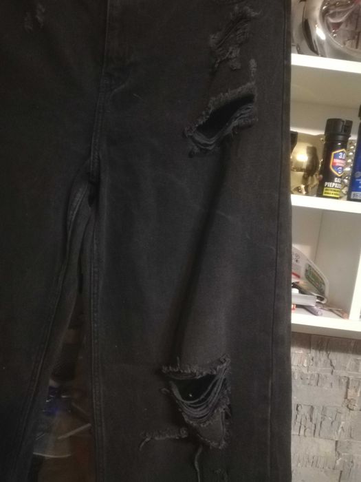 Spodnie boyfriendy. House. R 38