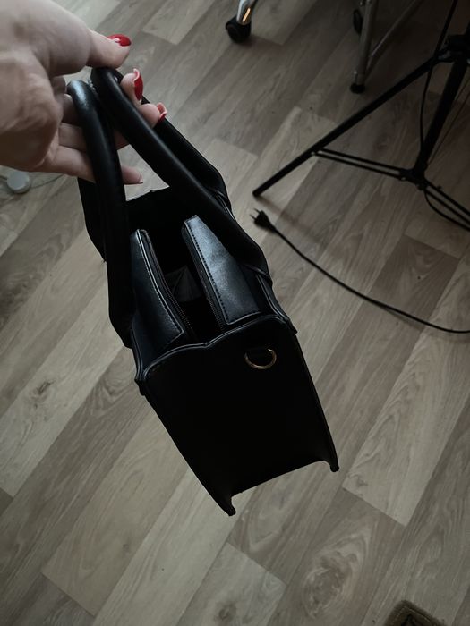 Женская сумка через плечо