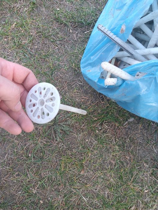 Sprzedam dyble około 200 szt