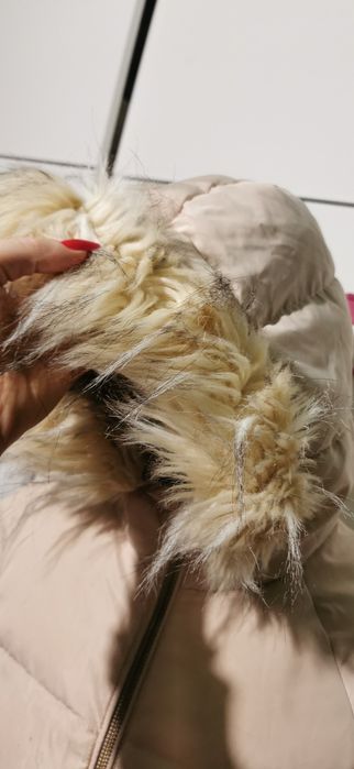 Kurtka puchowa  zimowa Zara rozmiar 128,8 lat ,