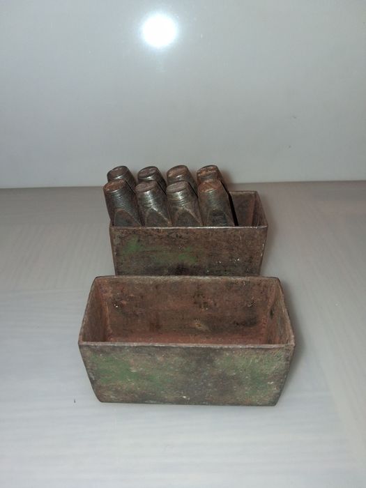 Ponteiros de Marcação Letras Ferro