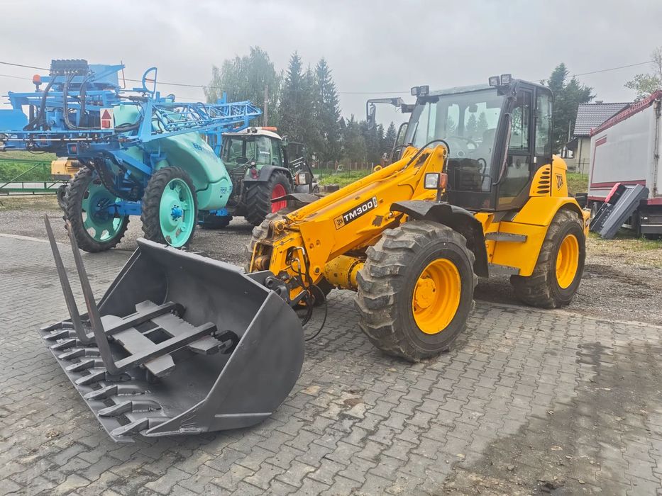 JCB TM300