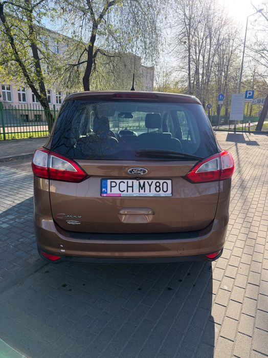 Ford C-MAX 7-osobowy | Ekonomiczny minivan | Użytkowany na co dzień Silnik 1.0 ecoboost