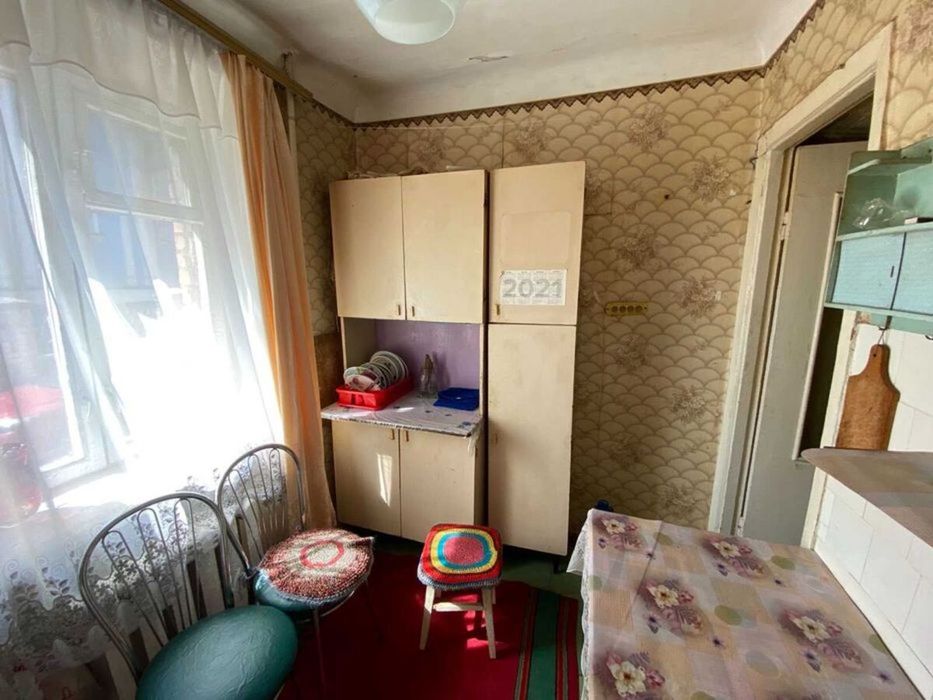 Продам 3-и кімнатну квартиру район Ковалівського парку.