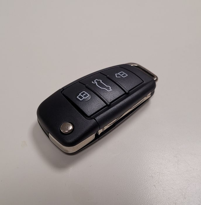 Pendrive 32GB Audi kluczyk pilot do Audi