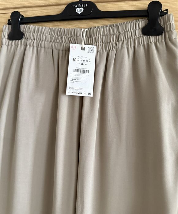 Нові стильні брюки Zara