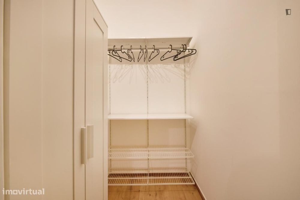 Apartamento com 1 quartos - localizado em Marquês de Pombal Lisbon