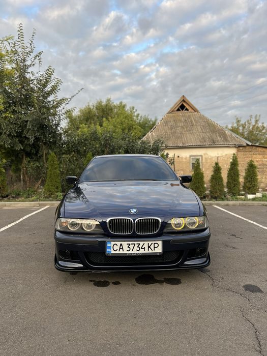 BMW E39 528 бензин