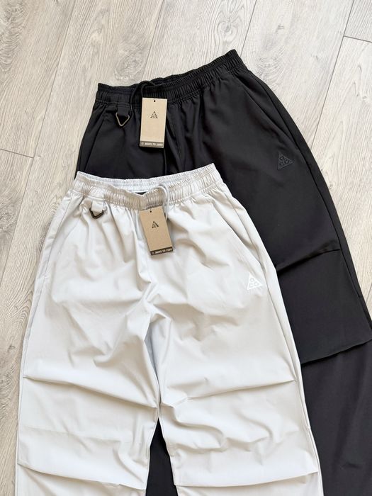Широкі штани Nike ACG Nylon 2026