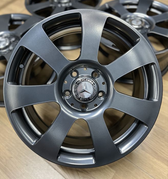 Легкосплавні оригінальні диски Mercedes 5*112R17