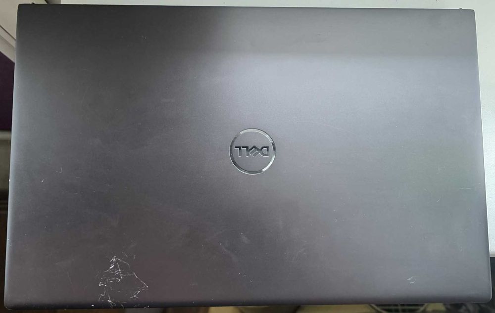 Dell Vostro 7510 i7-11800H 32GB RAM 256 NVMe RTX 3050