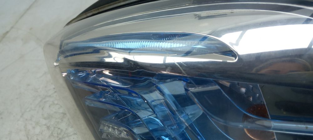 Farolim direito RENAULT Zoe (BFM_)