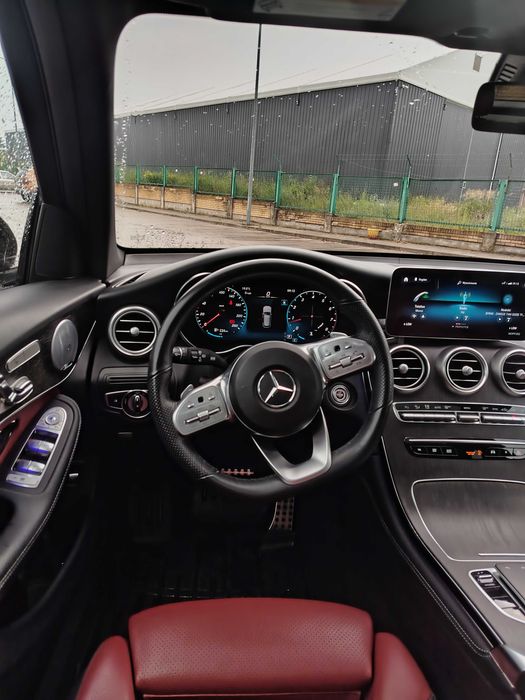 Mercedes - Benz GLC 300