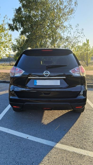 Nissan Xtrail 4x4 130CV Diesel 7lugares foto 4