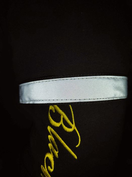 Світловідбиваючі смужки