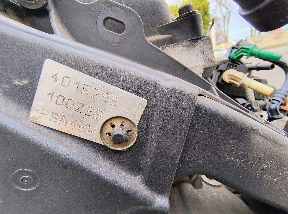Citroen C8 Peugeot 807 - Silnik 2.2 HDi 4HW 10DZ33 kpl. pompa wtryski
