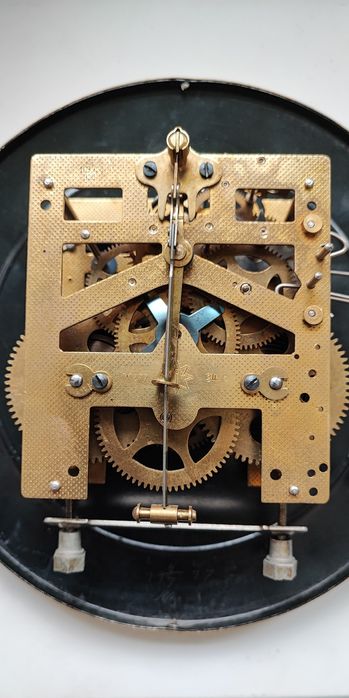 Stary zegar wiszący "baba "