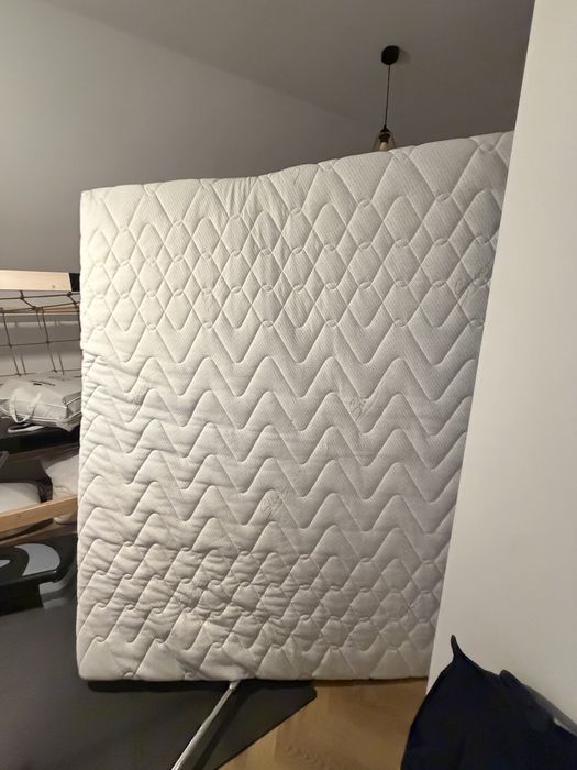 Materac Hilding 180x200