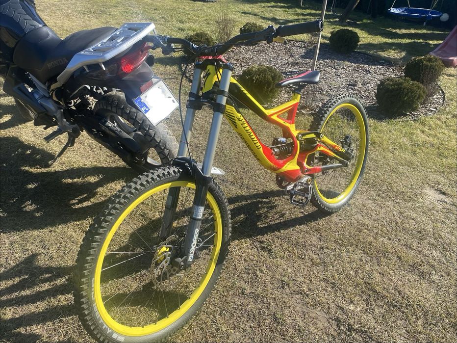 Specialized demo 8