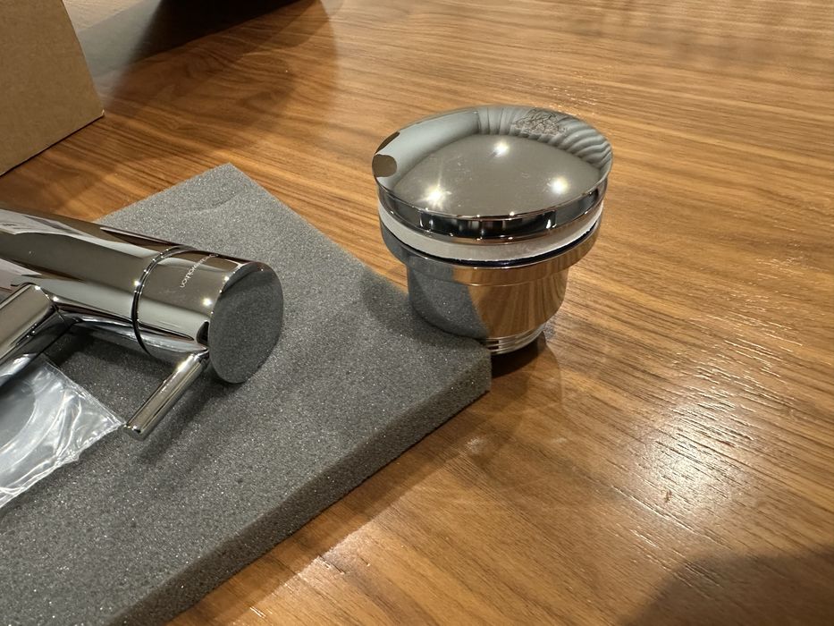 Misturadora de lavatória com válvula clic-clac NOVA