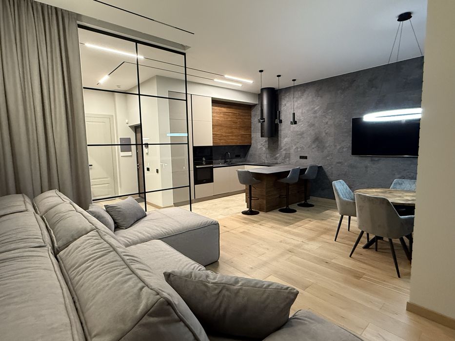 2к Квартира Файна Таун, БЕЗ КОМІСІЇ. Власник! Перша оренда. Стеля 3,1м