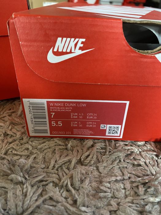 Nike dunk low panda 38