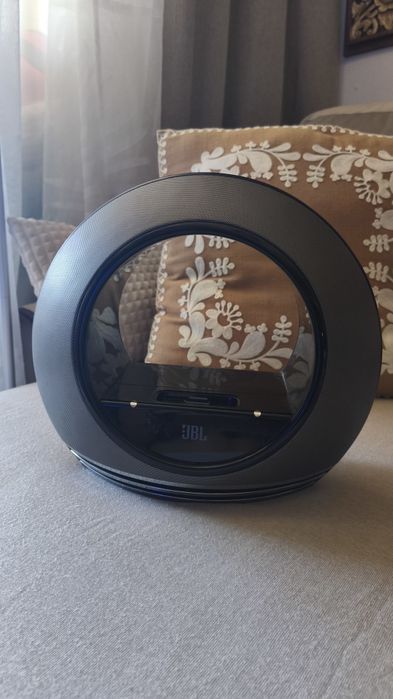 Coluna de Som JBL  modelo Radial tamanho Original com Comando e Acessórios Originais