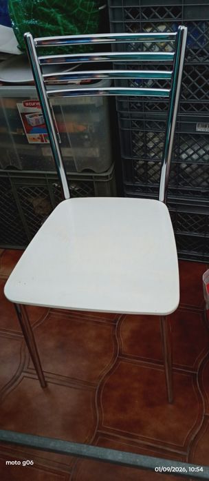 Cadeira como nova 10 €