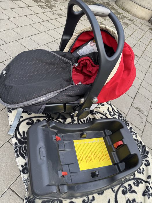 Продам автокрісло chicco 0-13