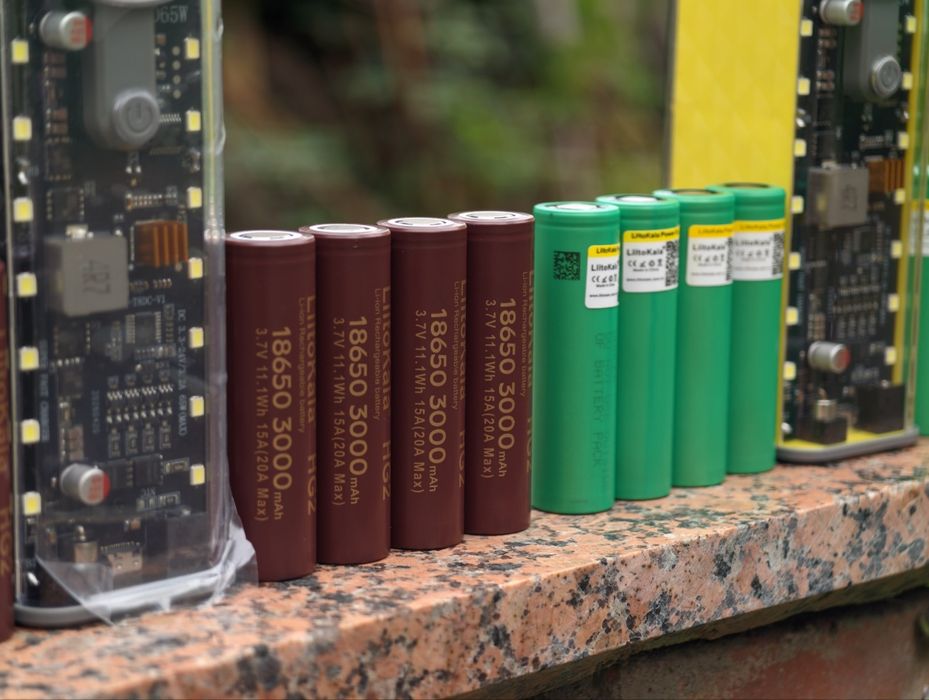 Павербанк 65w 21000-24000mAh для зарядки ноутбука, смартфона, роутера через DC; c множеством фишек