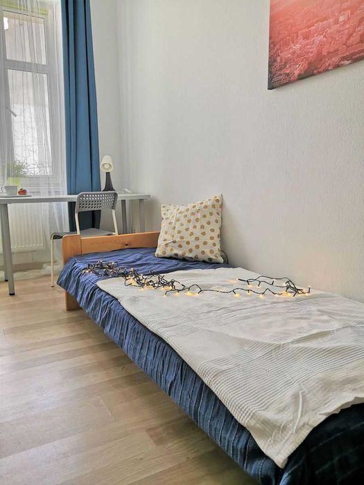 Katowice ul. Barbary - pokój jednoosobowy - polecamy! (1)