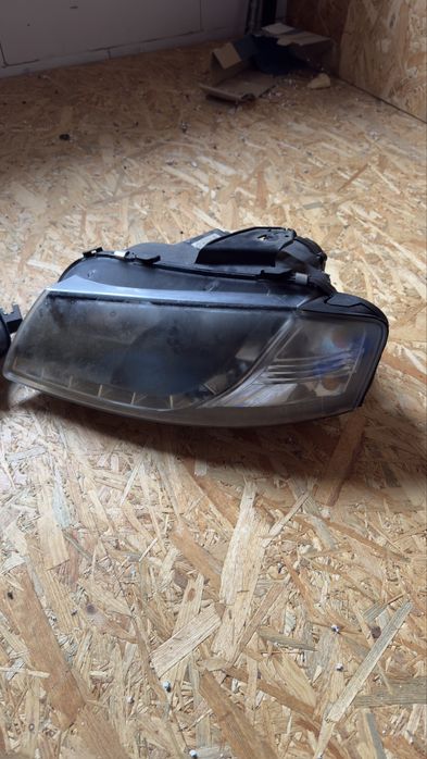 Komplet lampy przód AUDI A3 8P