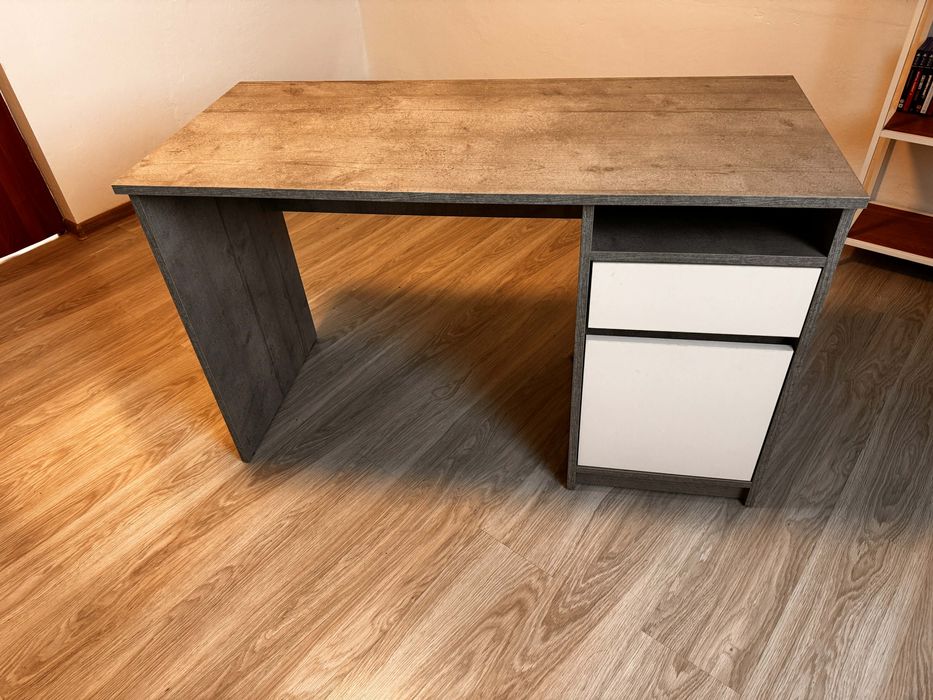 Biurko BILLUND 54x120 białe/szary